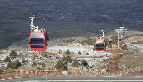 Ergan Dağı Kayak Tesisleri'nde gondol sistemi devreye girdi