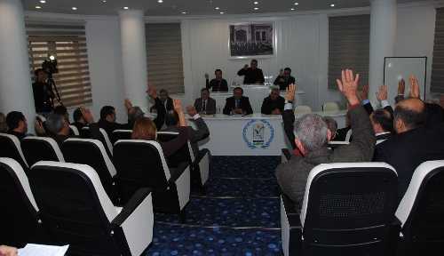 MHP'li Ünal: Seçim döneminde belediyenin köylere hizmet götürmesine karşıyız